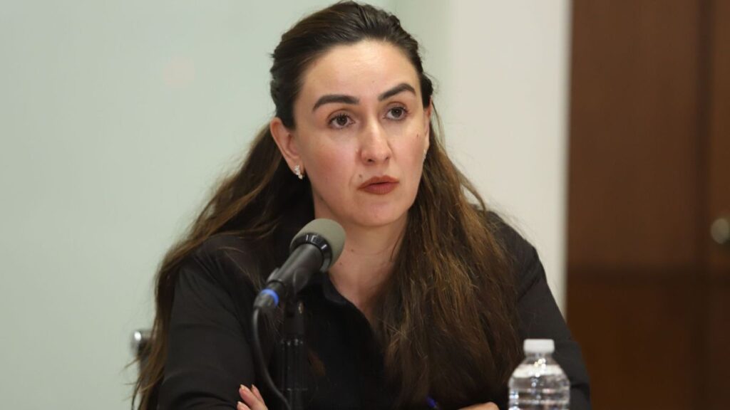 Talento femenino destaca en el sector financiero