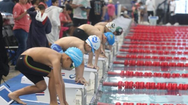 Tras una década se imponen nuevas marcas de natación en el Torneo Nuevos Valores