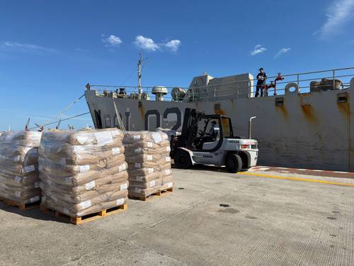 Tv Azteca miente sobre supuesta venta de donativos, dice embajador cubano