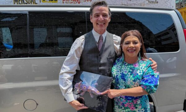 Clara Brugada se reúne con el actor Pedro Pascal