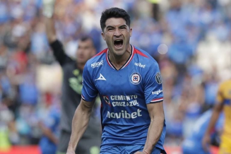 Cruz Azul: ¿Qué se sabe de la lesión de Nico Ibáñez?