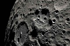 El regreso a la Luna resolverá por fin cinco misterios abiertos durante décadas