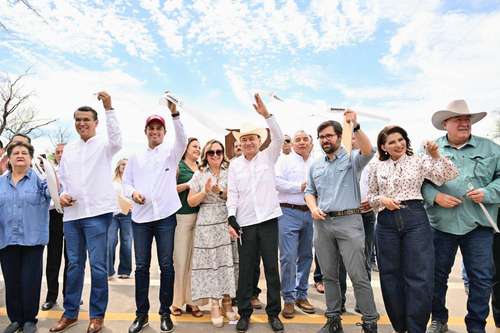 Gobernador Durazo anuncia construcción de hospital IMSS-Bienestar en Ures