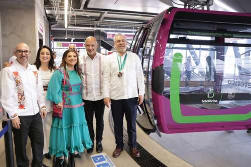 Inauguran teleférico en Uruapan, Michoacán