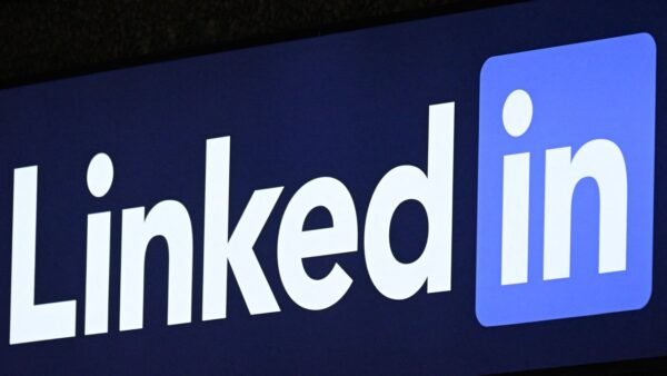 LinkedIn enfrenta dos demandas por el presunto espionaje de los navegadores de sus usuarios