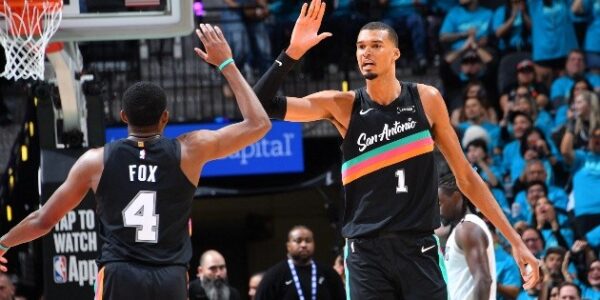 Los Spurs se ponen por delante contra los Blazers