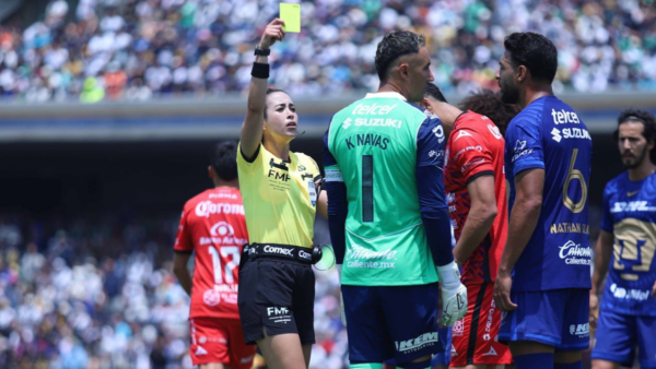 Memoria selectiva: exárbitros critican a Katia Itzel, pero olvidan sus errores