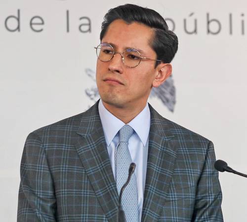 Se mantendrá principio de no intervención en relaciones con la isla: Velasco Álvarez