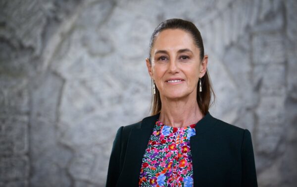 Sheinbaum rompe ocho años de distancia entre México y España con su viaje a Barcelona