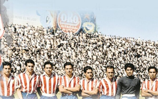 ¡120 veces arriba las Chivas!