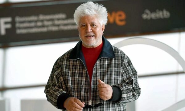 Almodóvar critica la censura en Cannes