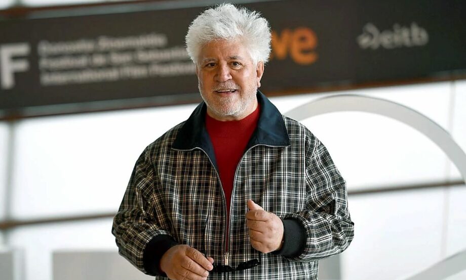 Almodóvar critica la censura en Cannes