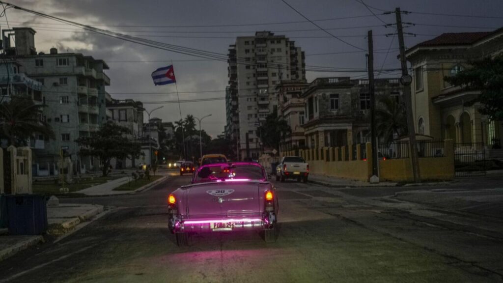 Cuba: el avance de las energías renovables impulsado por China no evita apagones históricos
