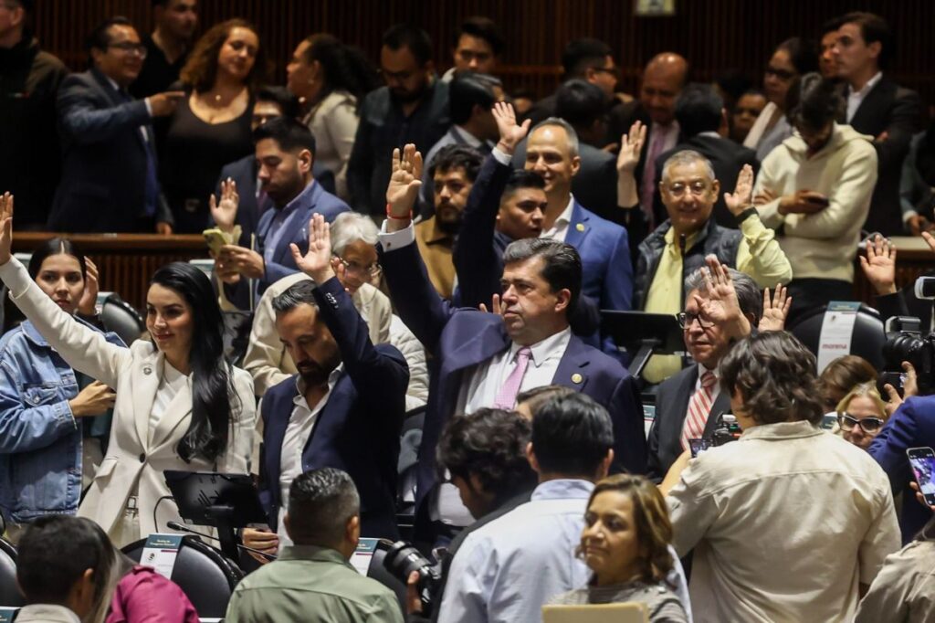 Diputados aprueban comisión para verificar candidatos