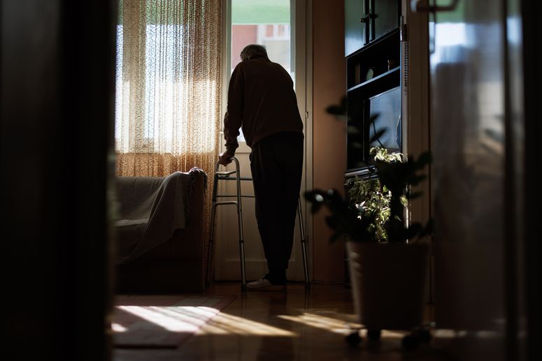Escribir a mano podría convertirse en una prueba accesible contra el Alzheimer
