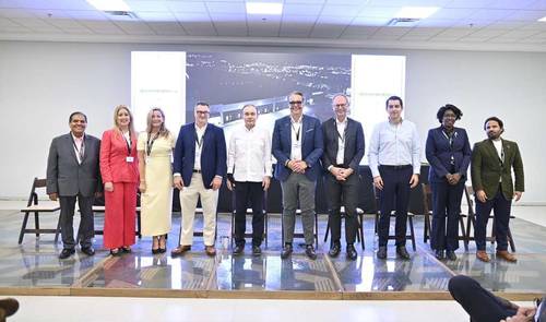 Gobernador Durazo expande la inversión industrial en Nogales con inauguración de empresa Dormakaba
