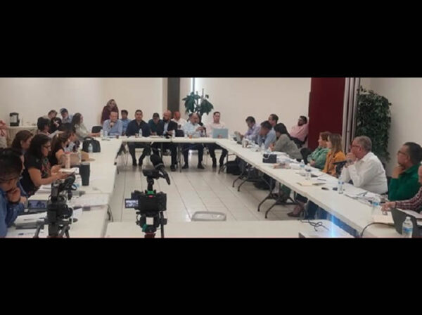 “Jurídicamente ya no existe una mesa de negociación activa”, responde rectoría a invitación del STAUS a reunirse para dialogar