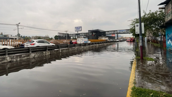 Lluvias y granizo azotan CDMX y Edomex