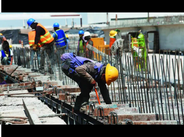 Sector de la construcción pierde 200,000 empleos tras menor gasto en infraestructura