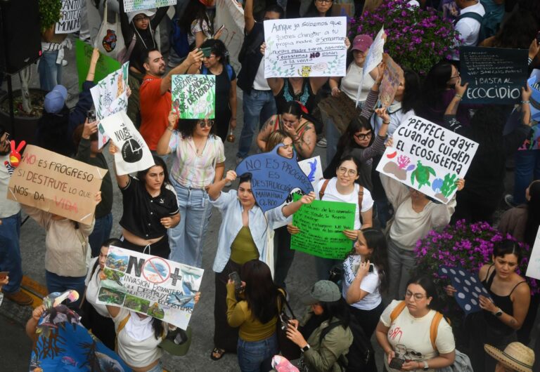 Semarnat reitera cierre de proyecto en Mahahual
