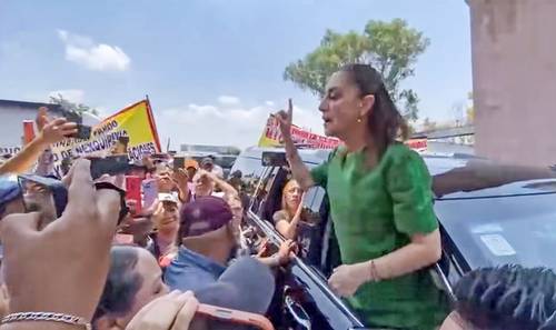 Sheinbaum, varada casi dos horas en bloqueo para exigir agua y tierra
