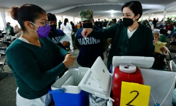 SSa: se aplican 6.6 millones de vacunas