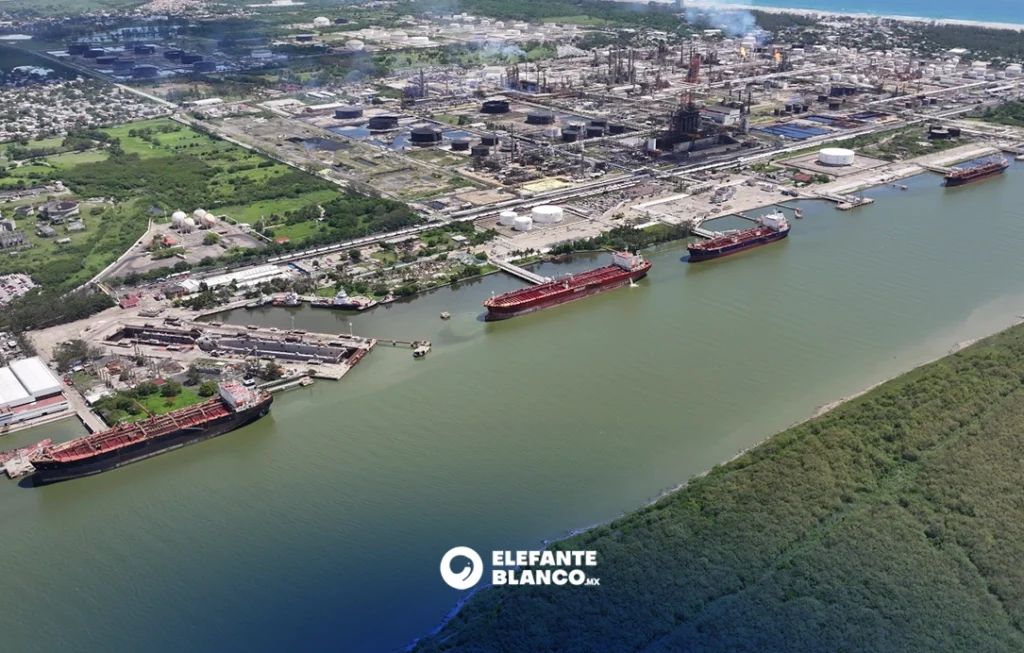 Derrame en río Pánuco no ha afectado playa Miramar: Turismo Madero
