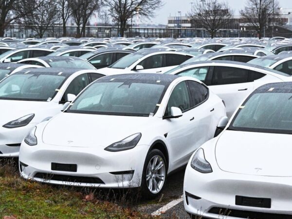 En España crean un sistema de agentes de IA para proteger las redes de recarga de autos eléctricos