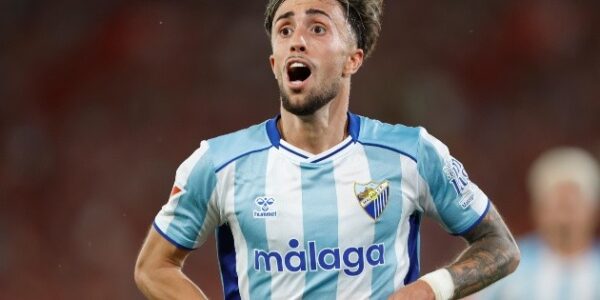 Málaga vence al Almería y sella su ascenso a Primera División