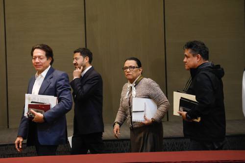 Plantea gobierno a la CNTE comisión permanente para aterrizar propuestas