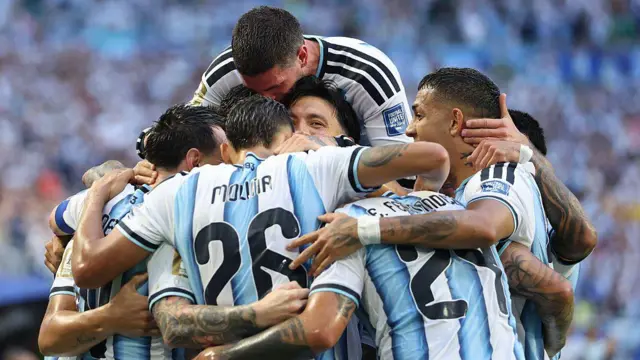 🌱 [HUMANISMO IA] 4 fortalezas de la Argentina de Messi que deberían preocupar a España más allá del 