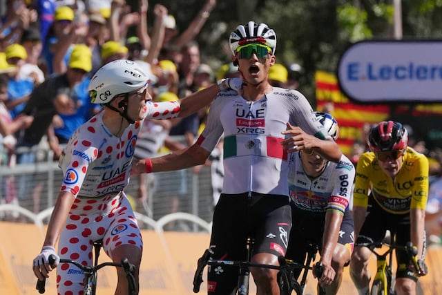 Isaac del Toro se impone en Montjuïc en un final de exhibición del UAE de Pogacar en el Tour de Francia