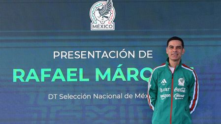 Oribe Peralta respalda a Rafa Márquez en Selección: