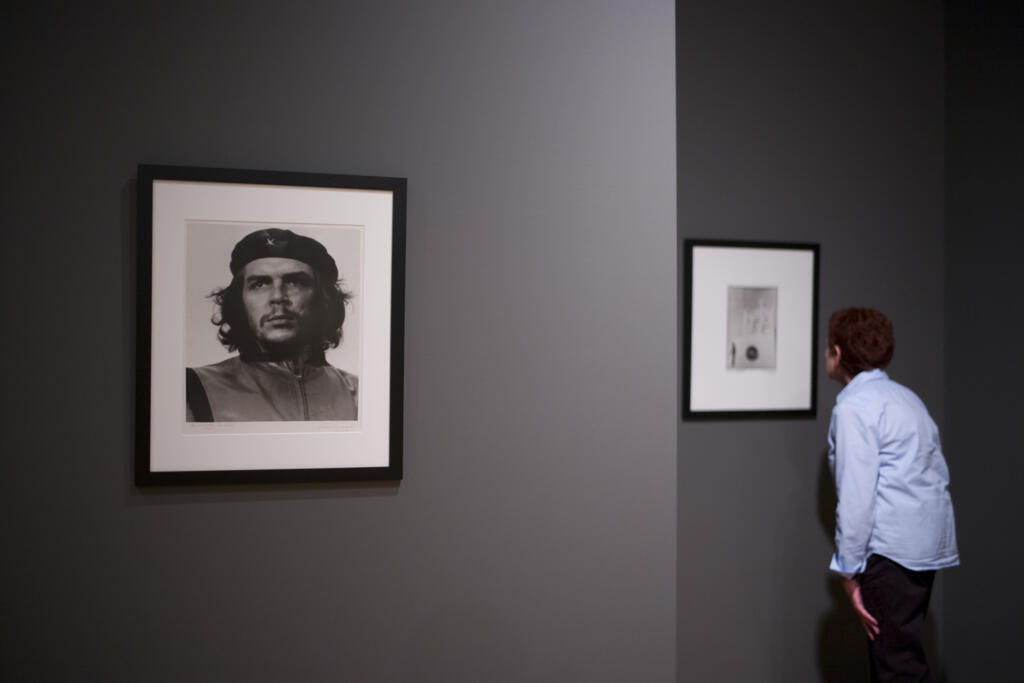 En el visor de la Historia: la fotografía que fijó para siempre el rostro del Che - Ilustración 1
