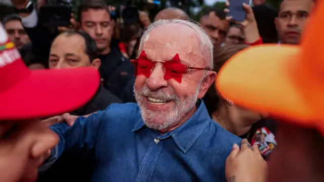3 claves detrás de la histórica remontada electoral de Lula para ganar su cuarto mandato como presidente de Brasil - Ilustración 1