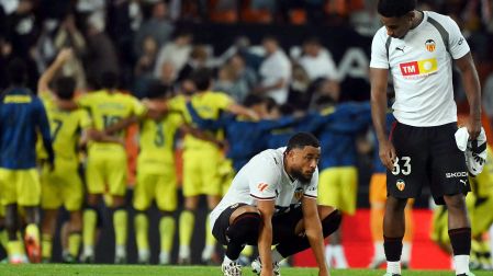 'El Vasco' Aguirre asume la culpa; el Valencia en zona de descenso - Ilustración 2