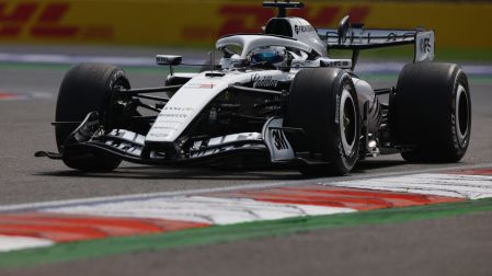 Charles Leclerc domina la Práctica Libre 1 en el arranque del GP de la Ciudad México - Ilustración 1