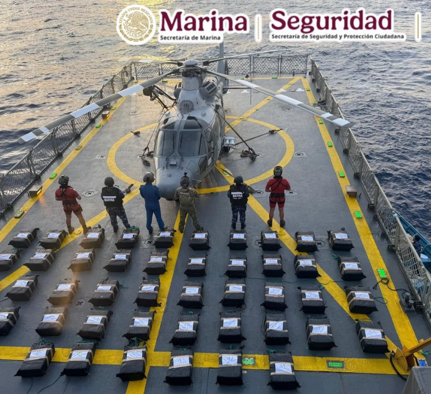 Semar y Guardia Costera de EU aseguran 1.2 toneladas de presunta cocaína frente a Oaxaca - Ilustración 2