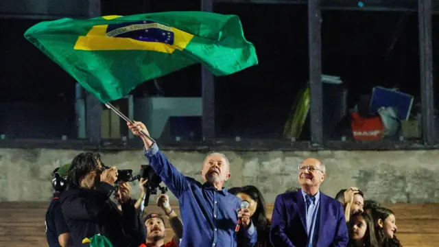 Cómo el sorpresivo triunfo de Lula en Brasil es un golpe para las ambiciones de Trump en América Latina - Ilustración 1