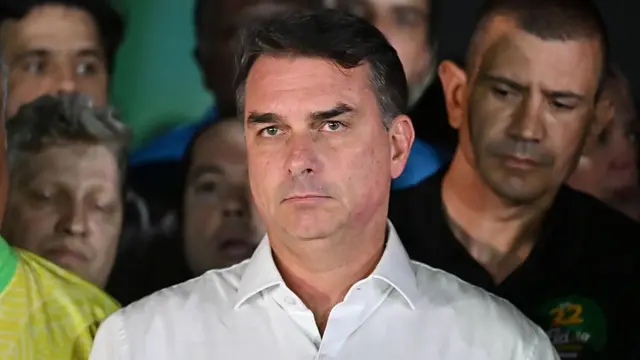 Por qué Flávio Bolsonaro pide anular las elecciones en Brasil y qué posibilidades tiene de lograrlo, según los expertos - Ilustración 1