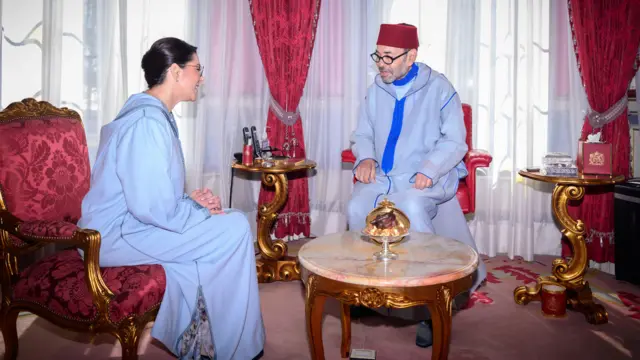 Fatima El Mansouri: cómo la primera mujer en liderar el gobierno de Marruecos está atrapada entre el rey, los clérigos y el feminismo - Ilustración 1