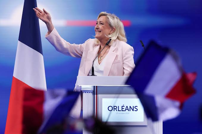 Marine Le Pen promete frenar la “mexicanización” de Francia y propone tratar a los cárteles como terroristas - Ilustración 2