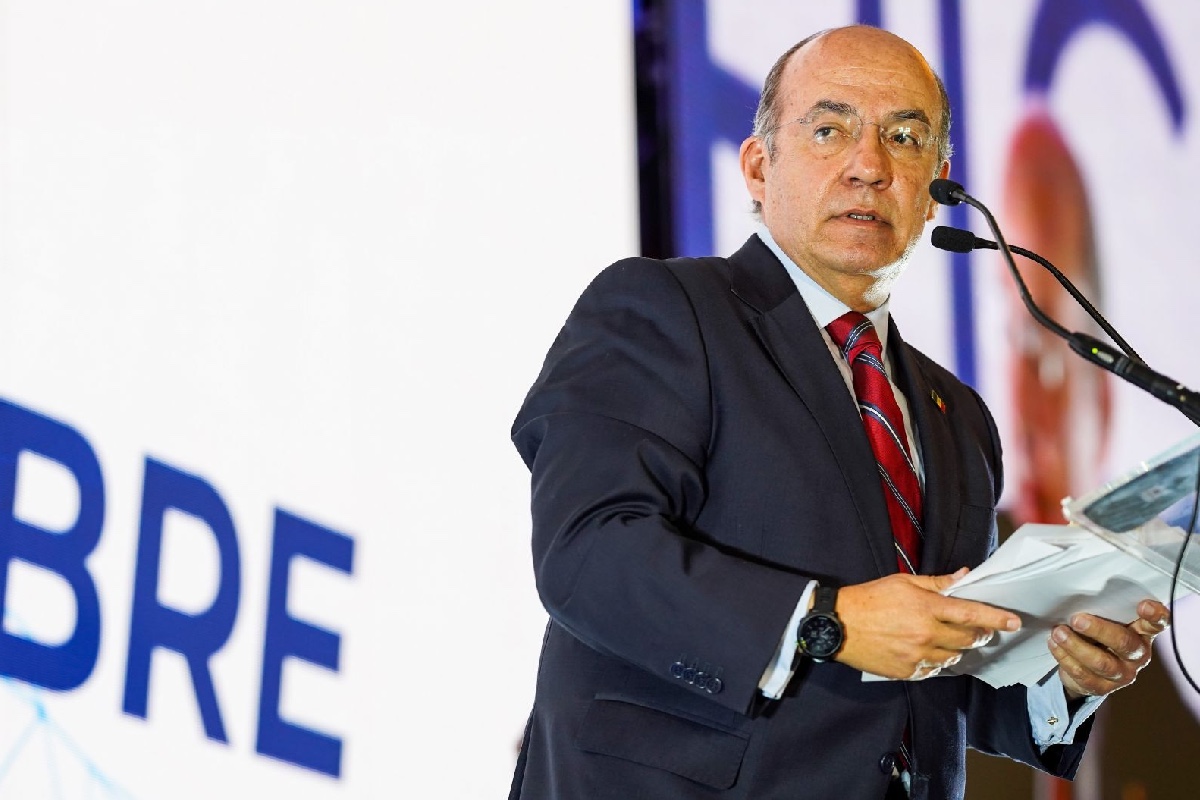 La derecha de América Latina se reúne en la CDMX; reaparece Felipe Calderón | Grupo Animal - Ilustración 2